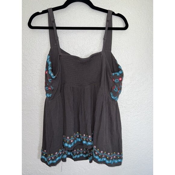 Torrid Tank Top Blouse Grey Floral Embroidered Size 1X Plus Size Boho X1 - Picture 6 of 8